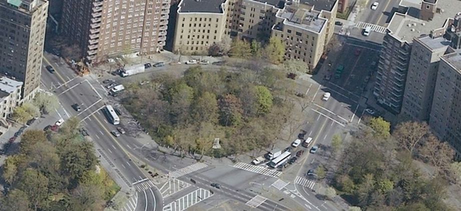 grand army plaza: Gouverneur Kemble Warren Statue
